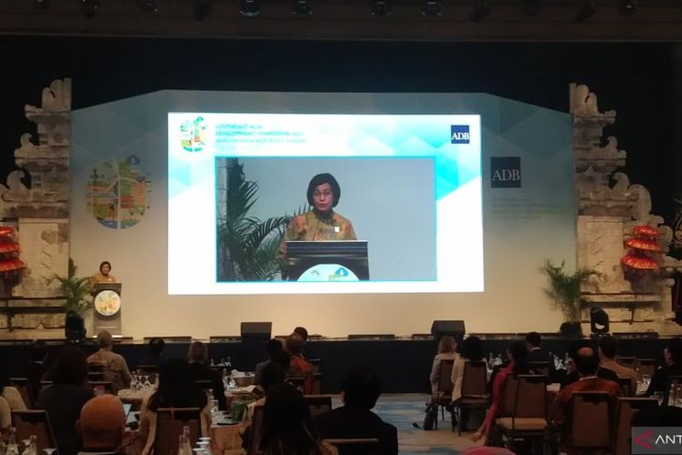 Finance Minister Sri Mulyani Indrawati talks about financing carbon emission reduction and energy transition at the Asian Development Bank (ADB) Symposium in Nusa Dua, Bali on Thursday, March 30, 2023. 