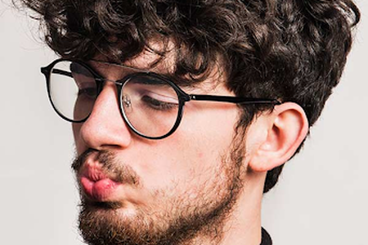 Fringe Curls for Brooding Men