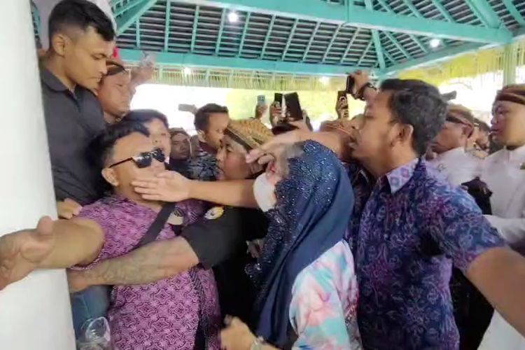 Gara-gara Gamelan Sekaten, Dua Kubu Keraton Solo Malah Ribut Adu Mulut di Masjid Agung