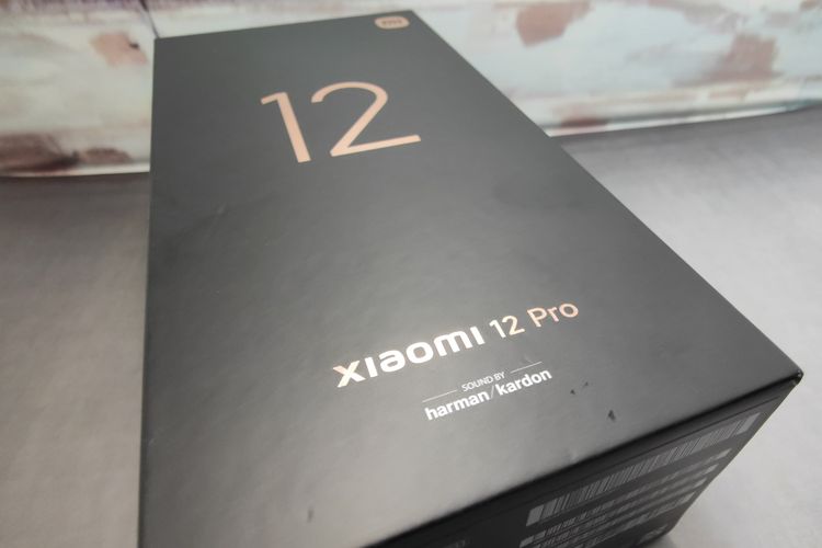 Kesan Pertama Mengenggam Xiaomi 12 Pro Di Meluncur Indonesia 7 April