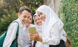 Kemendikdasmen: Pendidikan Dasar Gratis Sekolah Negeri-Swasta Dilakukan Bertahap