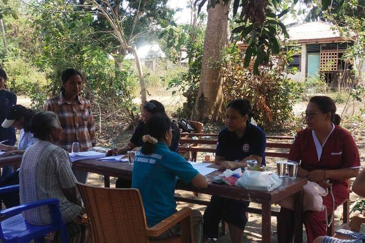 Tak Hanya Luka Fisik, Pengungsi Gempa Flores di Manggarai Timur Jalani Skrining Jiwa