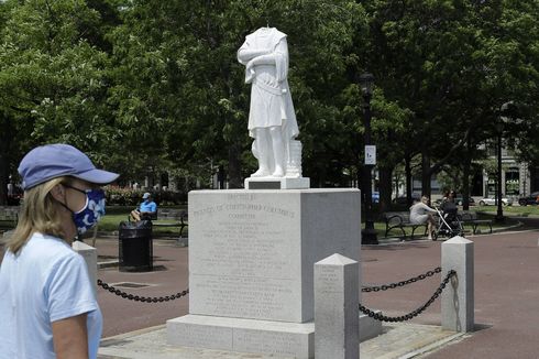 Demo George Floyd, Patung Christopher Columbus di Boston Dipenggal