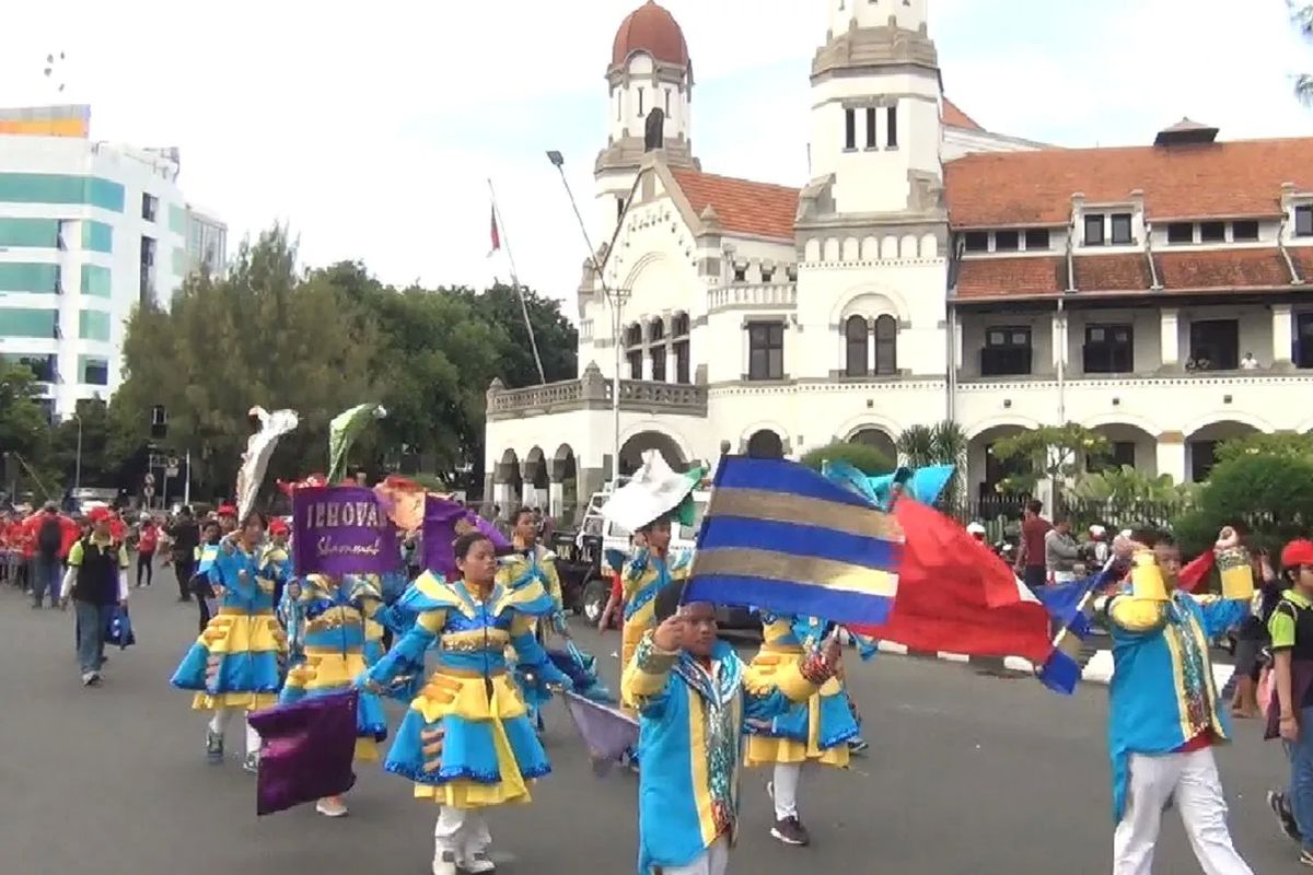 Karnaval Paskah Kota Semarang yang digelar pada 2018.