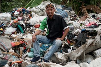 Langkah Lestarikan Alam Lewat Pusat Daur Ulang Sampah