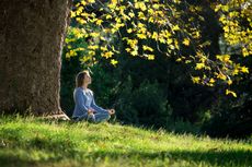 Benarkah Meditasi Bisa Buat Orang Jadi Lebih Baik? Sains Jelaskan