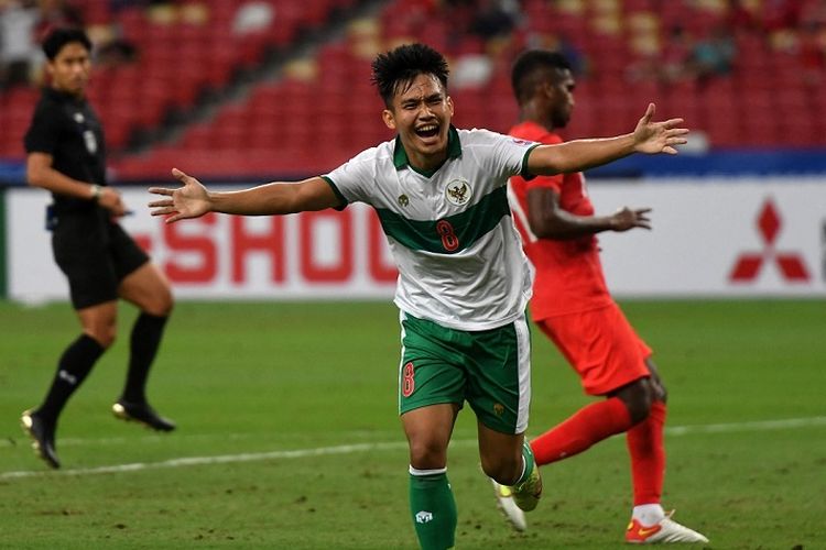 Witan Sulaeman mencetak gol pertama dalam laga Singapura vs Indonesia di leg pertama semifinal Piala AFF 2020 di National Stadium, Rabu (22/12/2021) malam WIB.