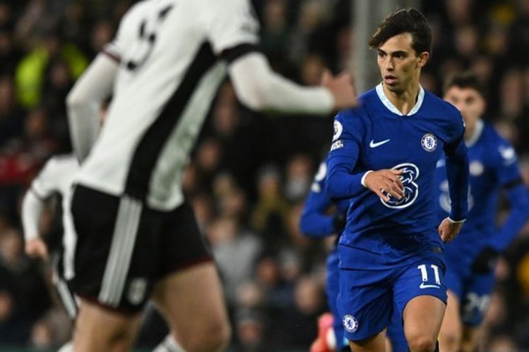 Penyerang Chelsea Joao Felix saat melakoni debut Liga Inggris melawan Fulham di Stadion Craven Cottage, London, Inggris, pada Jumat (13/1/2023) dini hari WIB.