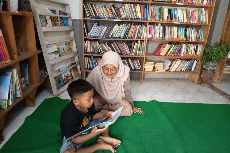 Kisah Inspiratif RBGM Jombang: Gerakan Literasi dari Gang Sempit