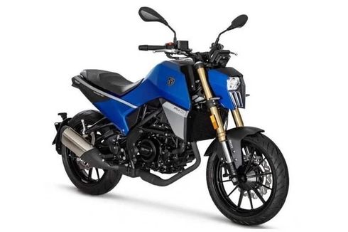 Peugeot PM-01 300, Tantang BMW G310R