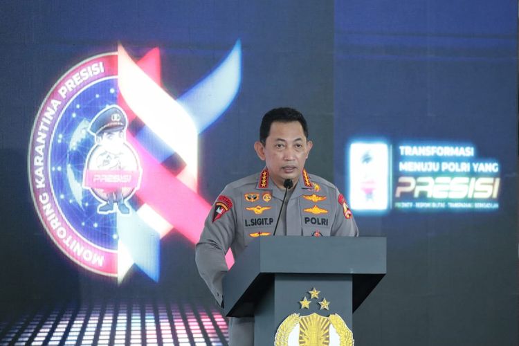 Kepala Kepolisian Negara Republik Indonesia (Kapolri) Jenderal Listyo Sigit Prabowo  saat peluncuran Aplikasi Monitoring Karantina Presisi di Bandara Soekarno Hatta (Soetta), Tangerang, Banten, Kamis (6/1/2022). Foto: Divisi Humas Polri