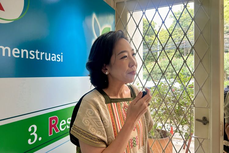 Psikiater dr. Elvine Gunawan, Sp.KJ dalam Press Conference Comfort Made Together: Building a Supportive World Around Menstruation with Laurier, di Jakarta Pusat, Selasa (21/4/2026).