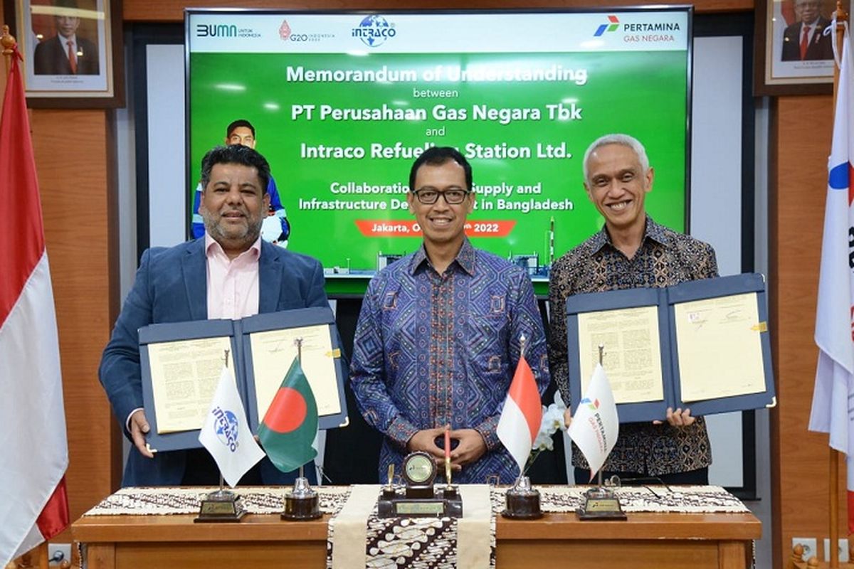 Subholding Gas Pertamina PGN dan Intraco menandatangani MoU pengembangan bisnis LNG di Bangladesh. 