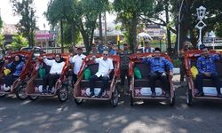 Pemkab Batang Salurkan 25 Becak Listrik dari Prabowo, Bantu Lansia Pengayuh Becak Lebih Sejahtera
