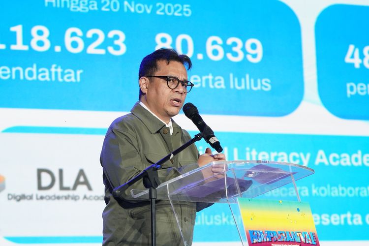 Wakil Menteri Komunikasi dan Digital RI, Nezar Patria menjadi pembicara di Kompasianival 2025 yang digelar di M Bloc Space, Jakarta, Sabtu (29/11/2025).