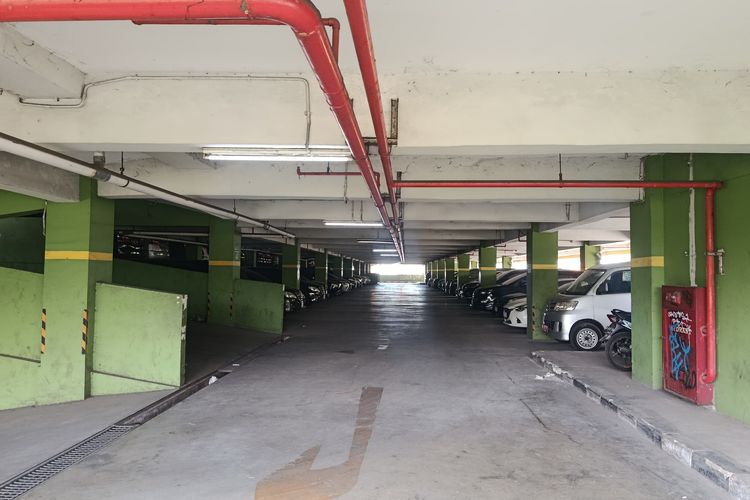 ASN Bekasi Wajib Parkir di Stadion Patriot, Ini Pembagian untuk Mobil dan Motor