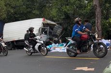 Diduga Mengantuk, Mobil Boks Tabrak Pohon di Gunungkidul, Sopir Tewas, Air PDAM Terganggu 