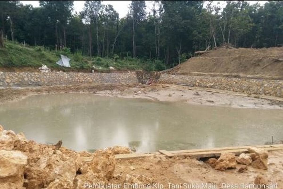 Kementerian Pertanian melalui Ditjen Prasarana dan Sarana Pertanian (PSP), mengimbau petani untuk segera membenahi sistem pengairan seperti irigasi dan embung. 
