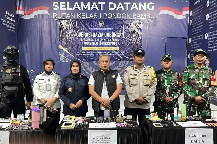 Petugas Razia Rutan Pondok Bambu Jaktim Malam-malam, Sita Sendok Stainless hingga Obat Sisa