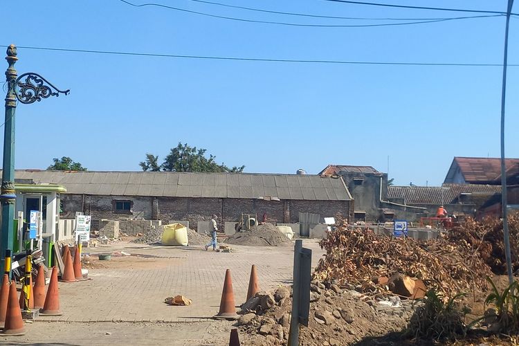 KAI Robohkan 11 Rumah Berarsitektur Belanda di Lempuyangan, Dipastikan Bukan Cagar Budaya