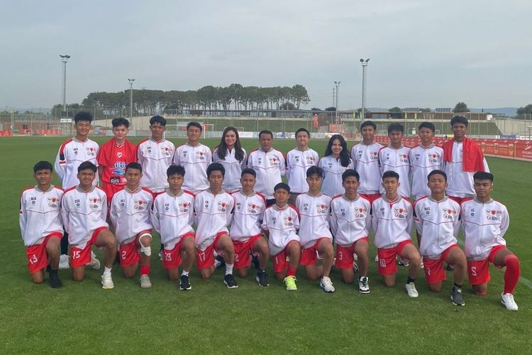 Tim pimpinan Rannya-Serena, ISA Lombok FC U16, berhasil meraih gelar juara Barcelona Football Festival dengan rekor yang sangat impresif.