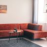 Langkah Membersihkan Sofa Suede agar Tak Jadi Sarang Debu dan Kotoran