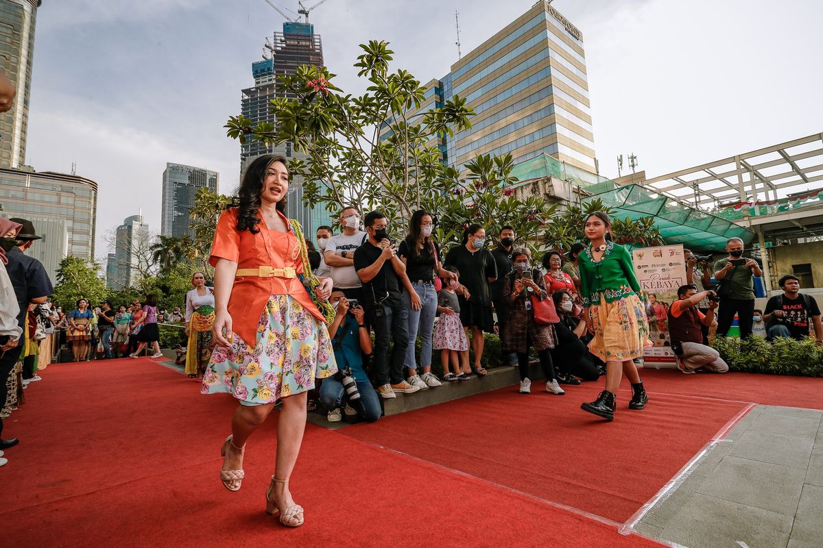 Parade Kebaya Nusantara di Sarinah