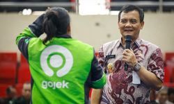 Pemprov Jateng Siapkan Insentif Pajak untuk Ojol Motor 5 Persen dan Mobil 2,5 Persen