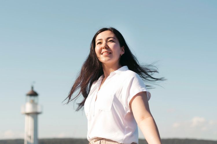 10 Tipe Orang yang Cenderung Dijauhi Pribadi Mandiri, Suka Bergosip