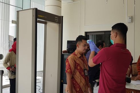 Selain Istana Negara, Suhu Tubuh Pengunjung Kantor Wapres Juga Diukur