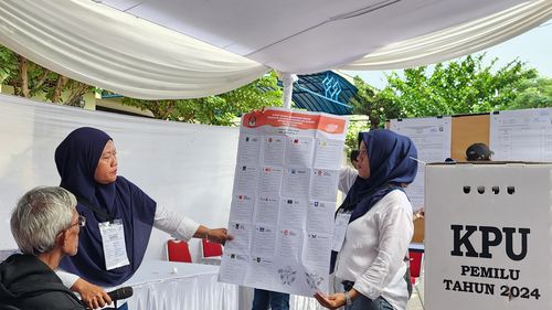 Cegah Pemalsuan, Surat Suara Pilkada 2024 Diberi Mikroteks 