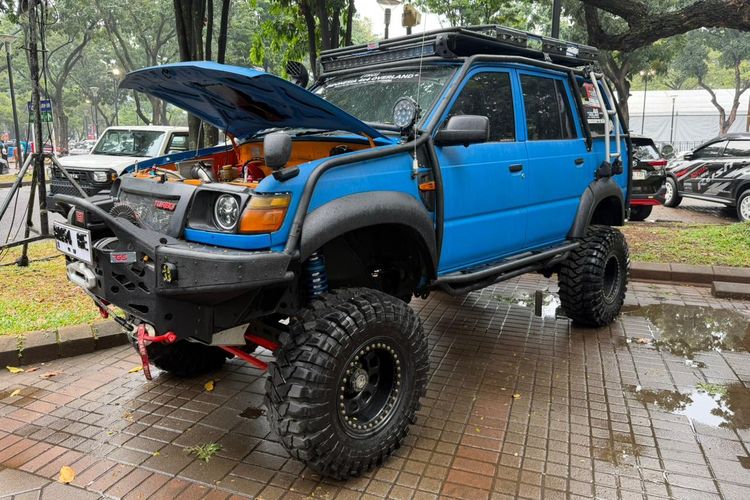 Kijang Krista Disulap Jadi Monster Off-road, Biayanya Setara Harga Zenix Hybrid