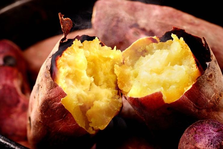 Saat Kita Terlalu Bergantung pada Beras