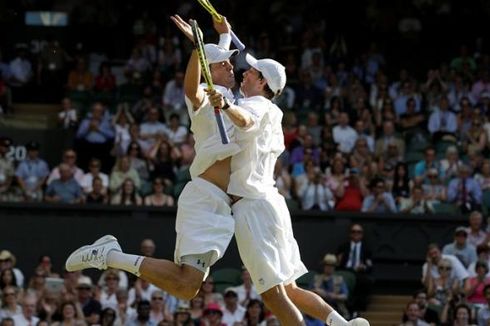 Bryan Bersaudara Raih Gelar Ketiga di Wimbledon