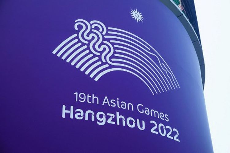 Logo Asian Games 2022 terlihat di Hangzhou, provinsi Zhejiang, China timur pada 6 Mei 2022. 