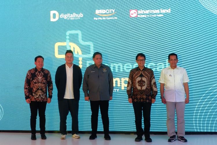 Sinarmas Land meluncurkan Biomedical Campus di Digital Hub BSD City, Tangerang, Sabtu (2/12/2023). Peluncuran ini dihadiri oleh Menteri Koordinator Perekonomian Airlangga Hartarto, dan Menteri Kesehatan Budi Gunadi Sadikin, didampingi Group CEO Sinarmas Land Michael Widjaja.