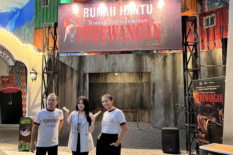 Uji Nyali di Rumah Hantu Perewangan di Depok, Awas Kaget