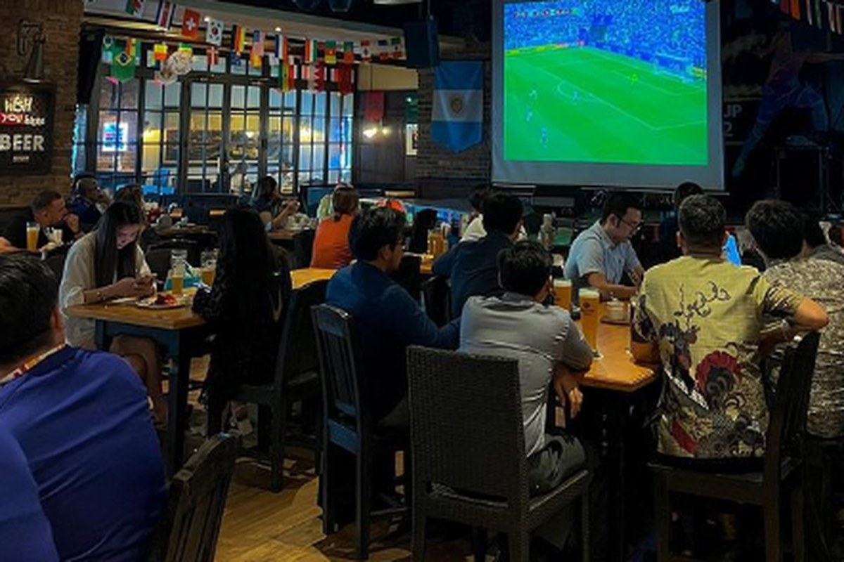 Nobar di Paulaner Brauhaus Jakarta