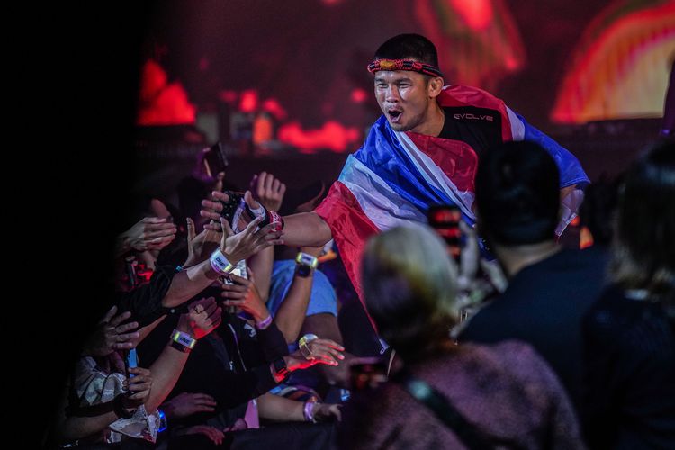 Juara Dunia ONE Bantamweight Muay Thai Nong-O Gaiyanghadao akan bertanding melawan Alaverdi Ramazanov pada laga perebutan Kejuaraan Dunia ONE Bantamweight Muay Thai di ajang ONE Friday Fights 1 di di Lumpinee Stadium, Jumat (20/1/2023). 