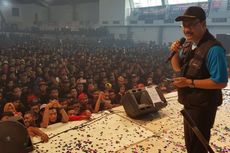 Ikut Dangdutan, Gus Ipul Nyanyi 