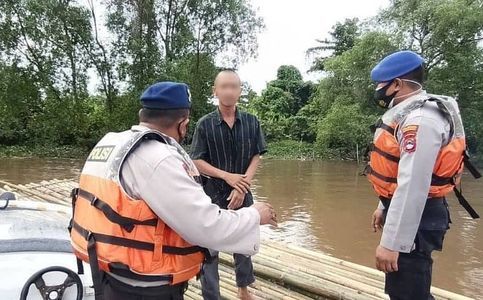 Kalimantan Locals Attempt Feats of Voyaging to Java 