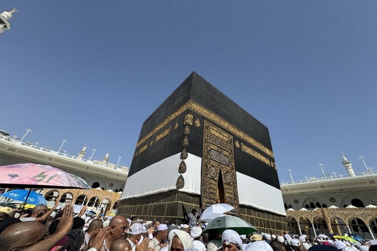 Jemaah Haji Indonesia Lakukan Tawaf Ifadah Setelah Armuzna