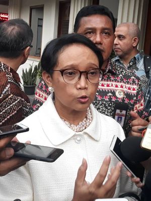 Menteri Luar Negeri (Menlu) Retno Marsudi di kantor Kemneko Polhukam, Jakarta Pusat, Jumat (27/12/2019).