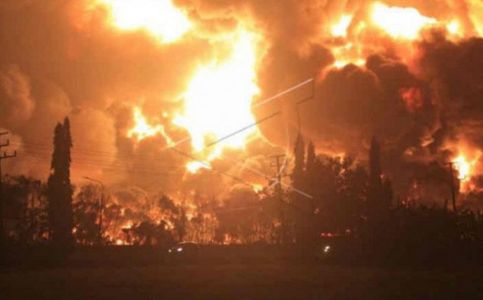 Massive Blast Occurs at Indonesia's West Java Oil Refinery