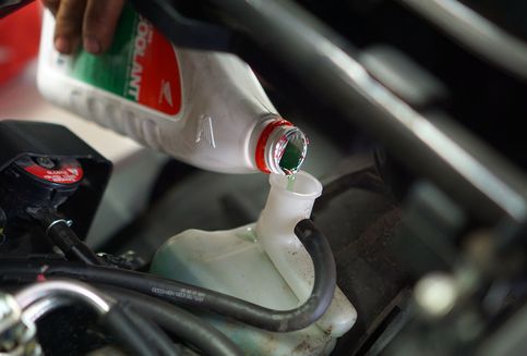 Kenali Tanda-Tanda Radiator Mobil Bermasalah