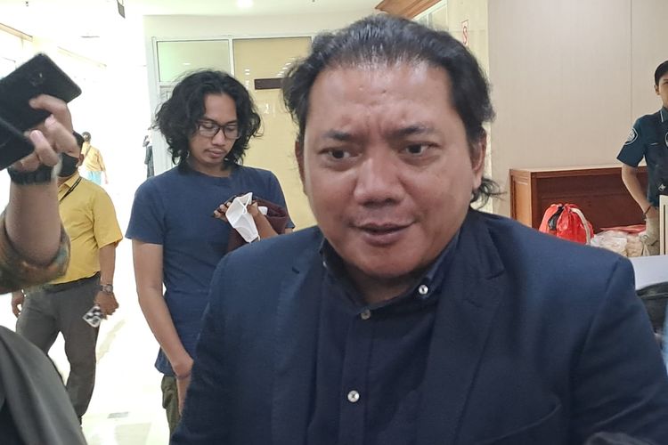 Ketua DPP Partai Nasdem Taufik Basari atau Tobas saat ditemui di Gedung DPR, Senayan, Jakarta, Selasa (13/6/2023). 