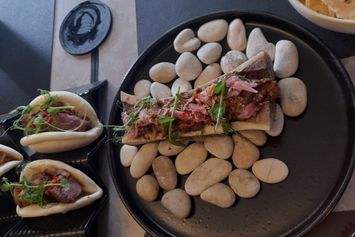 Mencoba Masakan Nusantara Bergaya Modern Racikan Chef  Juna dan Renatta