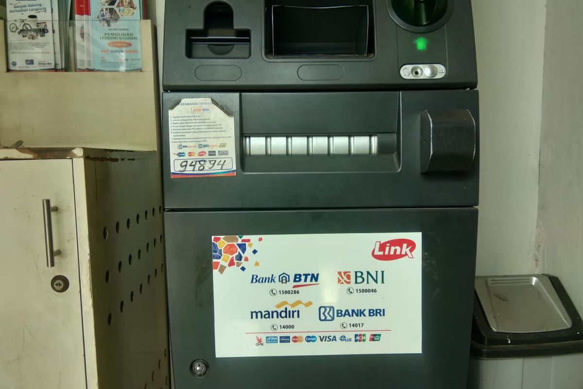ATM Link di Kantor Cabang Bank BRI Sragen