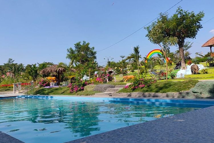 Edum Park Tegaldowo menjadi salah satu tempat wisata keluarga di Bantul yang memiliki harga tiket terjangkau.