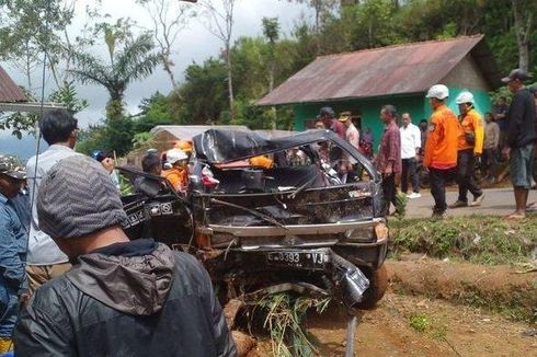 Korban Tewas Pikap Masuk Jurang di Ciamis Bertambah, Bocah 1,5 Tahun Meninggal Setelah Sempat Kritis